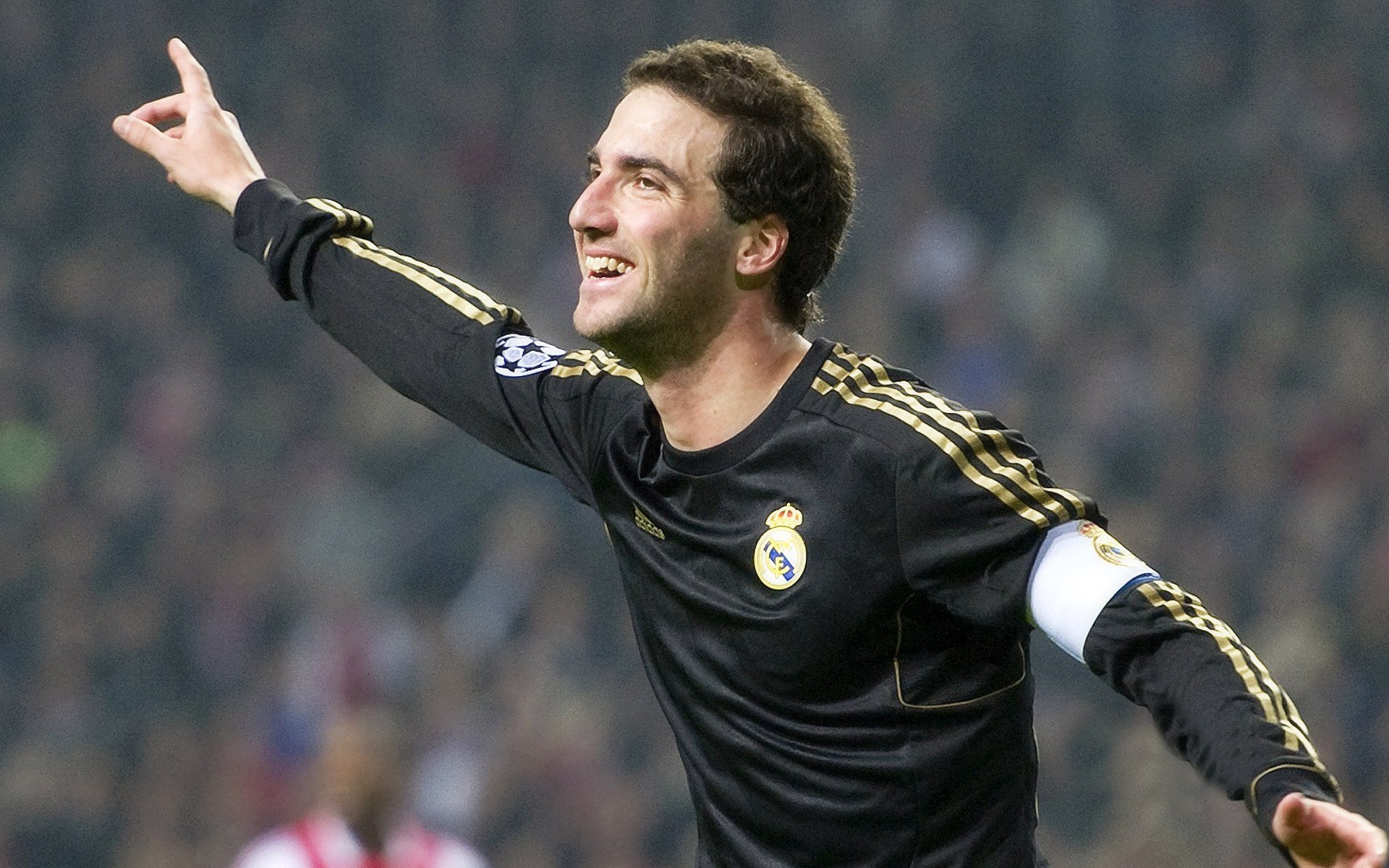 开云体育APP下载-“阿仙奴与热刺：攻守大战，胜者谁属？”